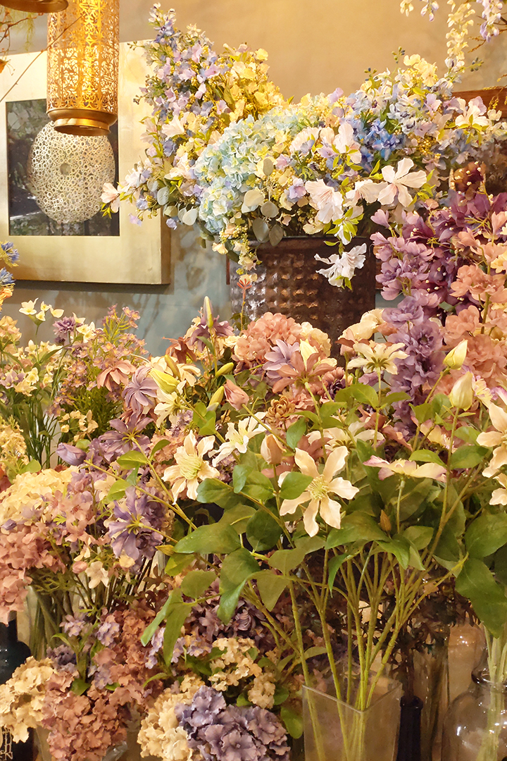 コストパフォーマンスの高さのフラワーイメージ画像スマホ版